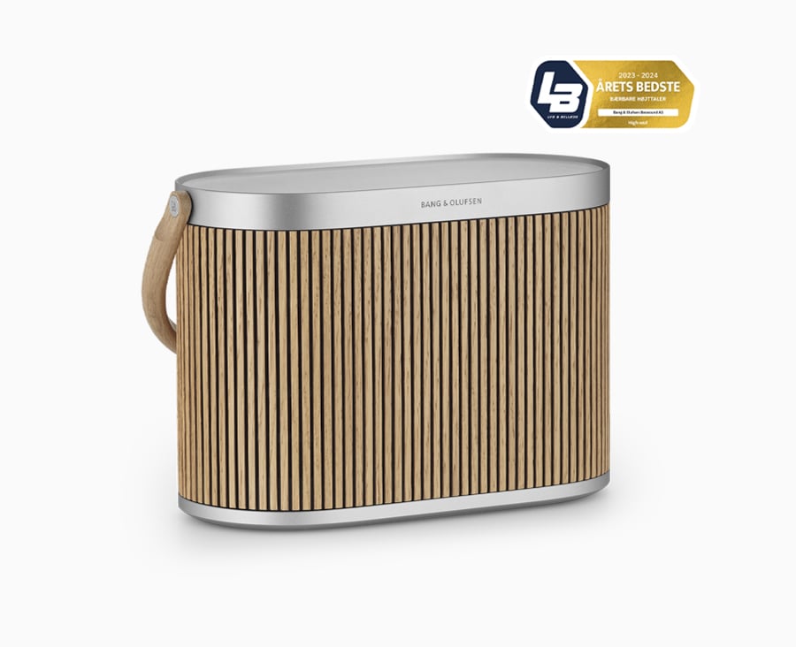 Award Beosound A5 Oak Baerbar hoejttaler Hero - B&O