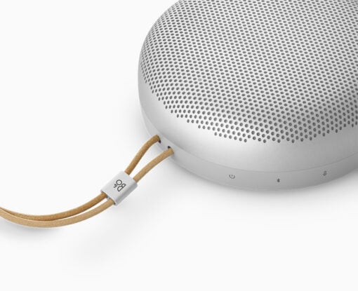 B&O Beosound A1 3.gen - Bluetooth højttaler - Natural - Detail 2