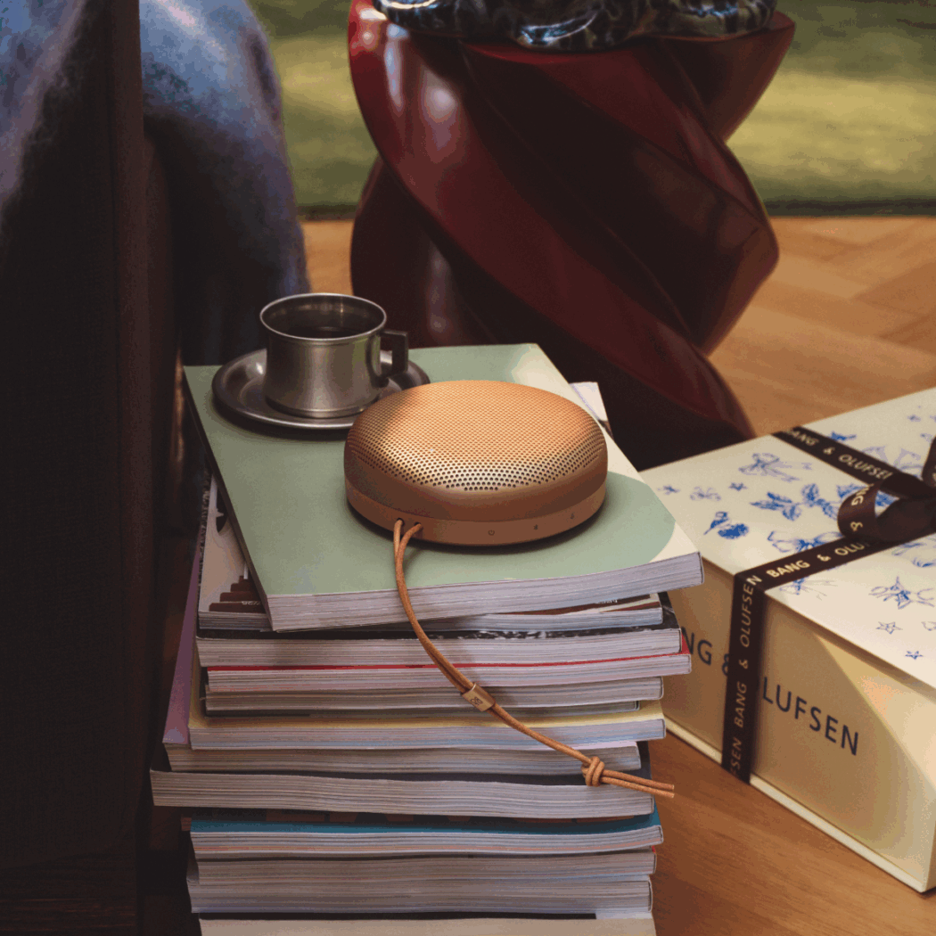 Bang Olufsen Gifting 2025 Beosound A1 1200x1200