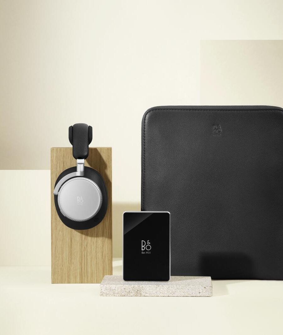 Beoplay H100 Black Anthracite Powerbank - B&O