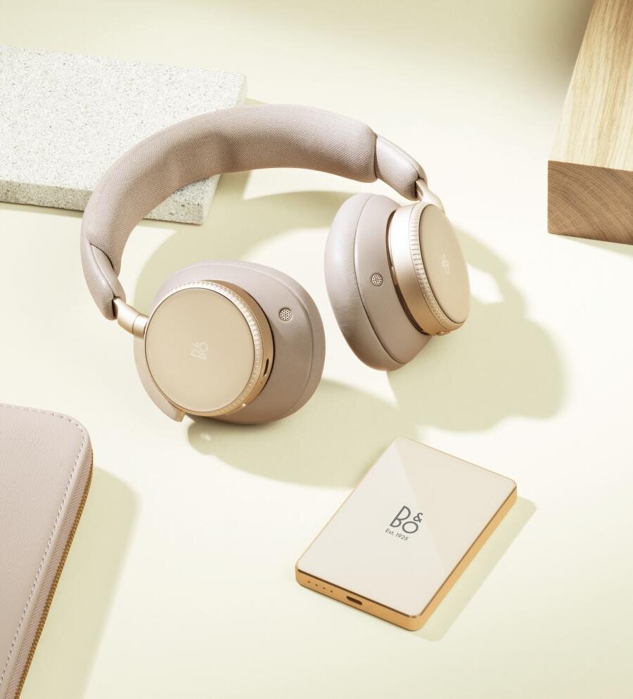 Beoplay H100 Hourglass Sand Powerbank - B&O