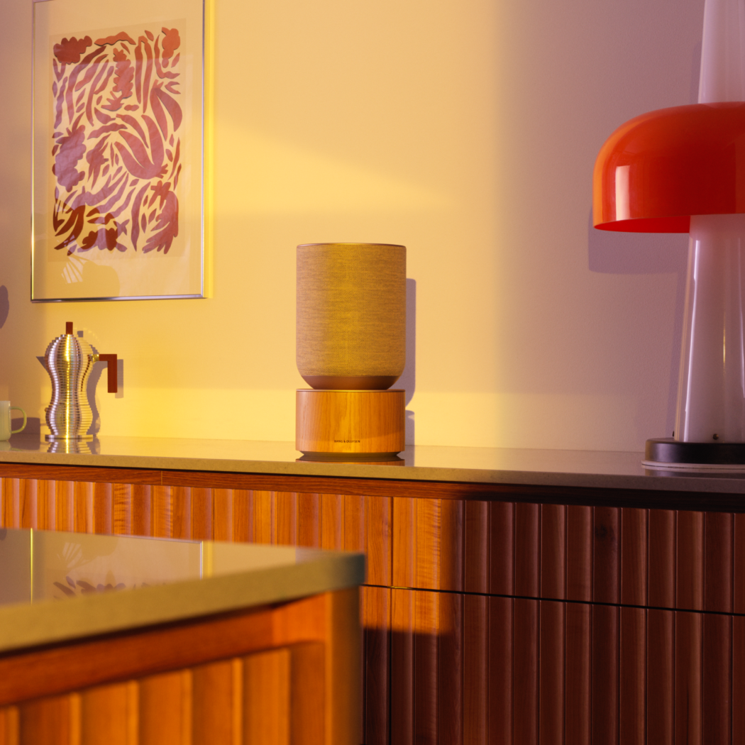 Beosound Balance design 1500x1500