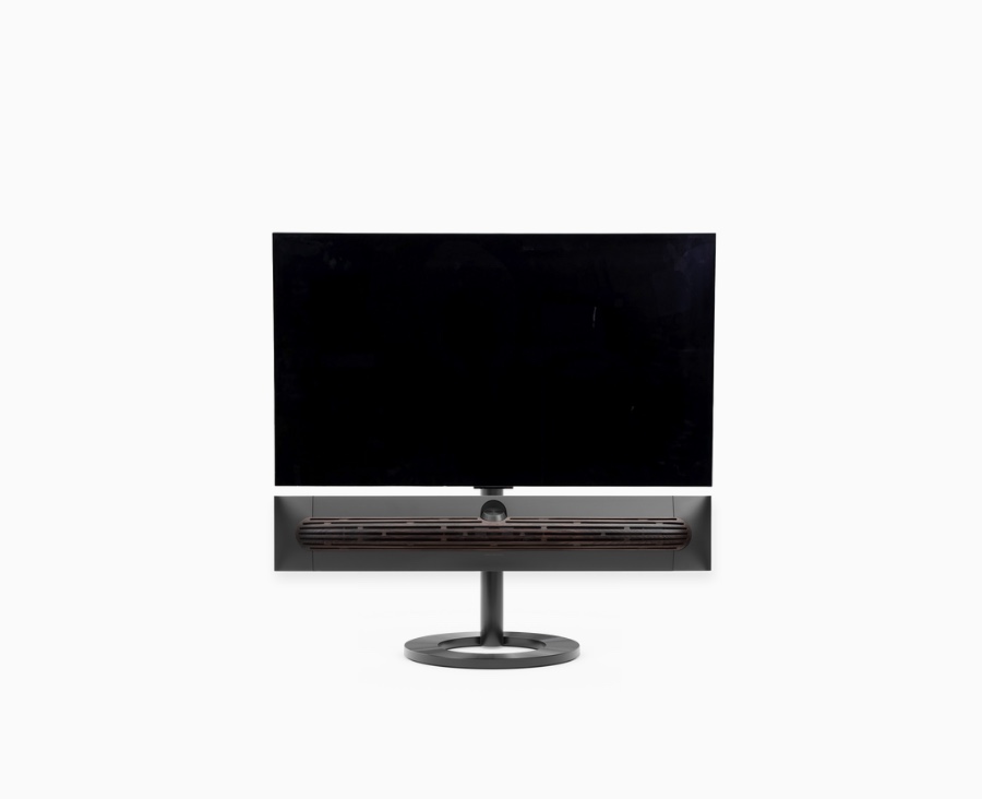 Alternative view of Beosound Premiere with LG OLED TV
