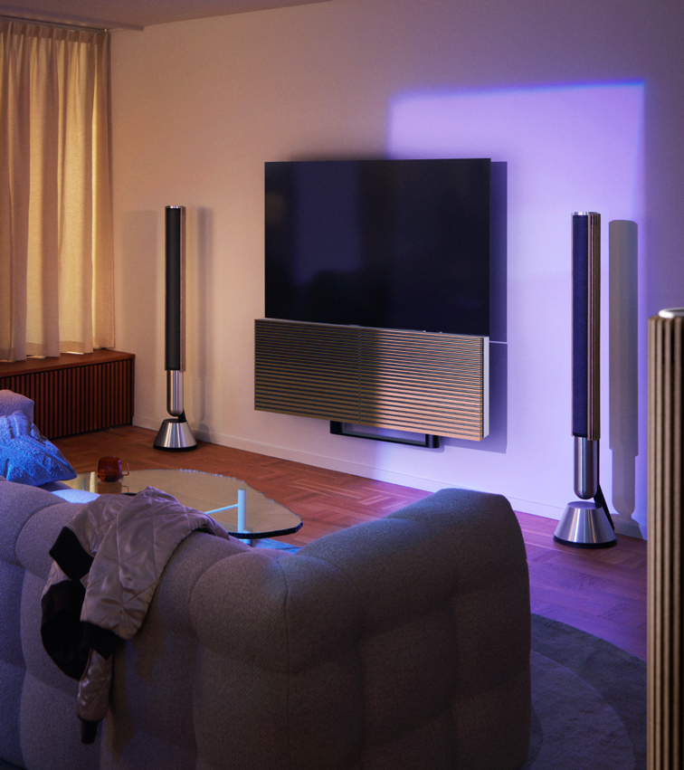 Beovision Harmony Beolab 28 i stue - B&O