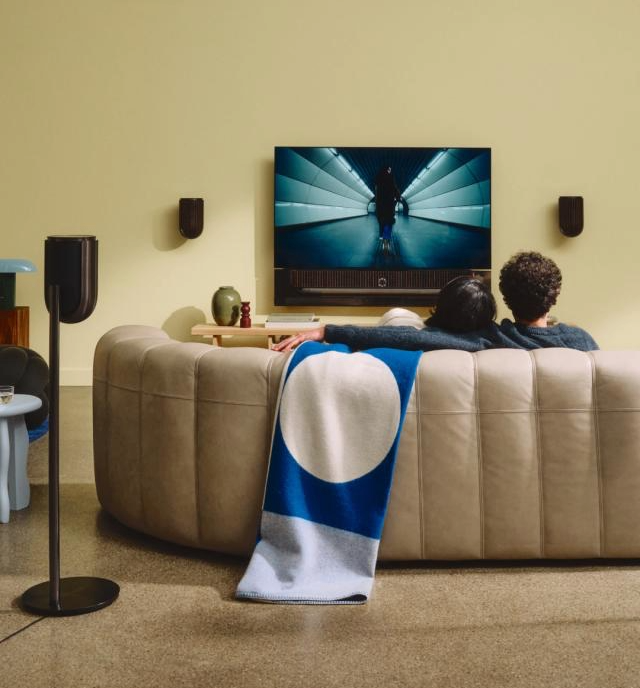 beosound Theatre og beolab 8 i stuen 5 - B&O